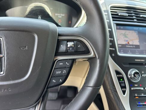 Used 2020 Lincoln Nautilus Reserve w/ Equipment Group 201A AWD/4WD image 30