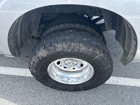 Used 2022 RAM 3500 Laramie AWD/4WD image 5