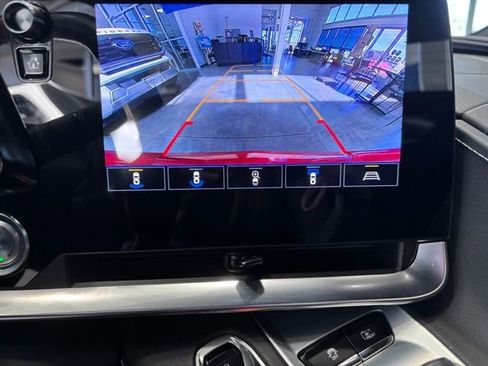 Used 2022 Chevrolet Corvette Stingray Preferred Conv w/ Chrome Exterior Badge Package image 33