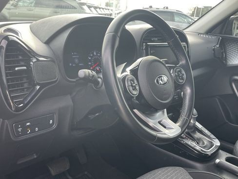Certified 2021 Kia Soul EX image 9