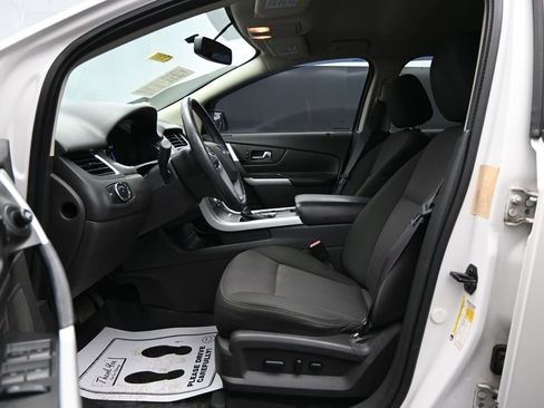 Used 2014 Ford Edge SEL w/ Equipment Group 201A AWD/4WD image 9