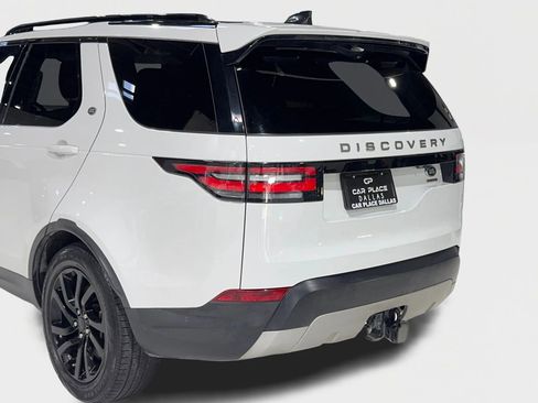 Used 2019 Land Rover Discovery HSE image 8