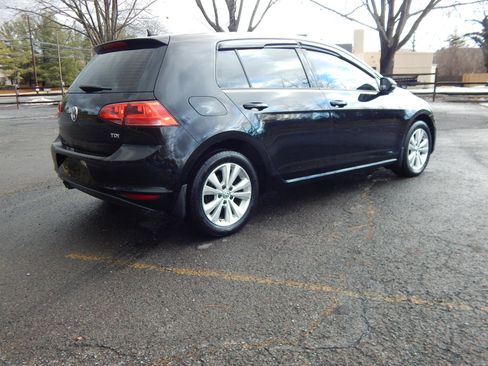 Used 2015 Volkswagen Golf TDI S image 4