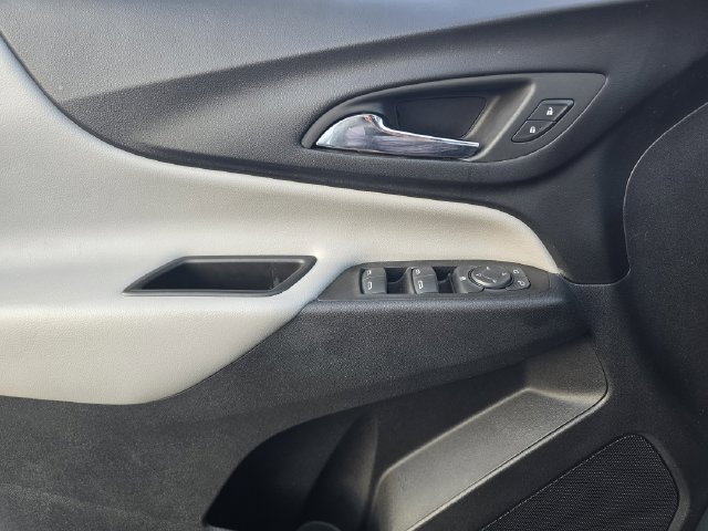 Used 2024 Chevrolet Equinox LS w/ Sport Edition FWD image 19