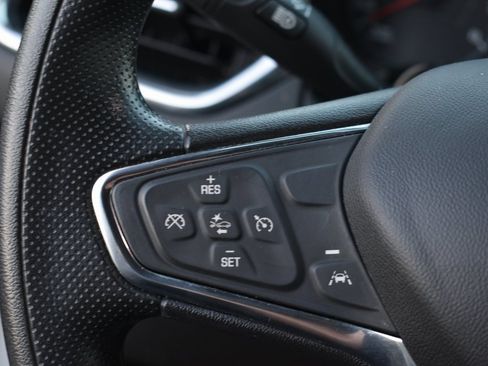 Used 2020 Chevrolet Equinox LS w/ LS Convenience Package image 14