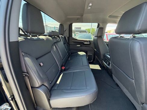 Used 2026 GMC Sierra 1500 SLT w/ SLT Premium Package AWD/4WD image 28