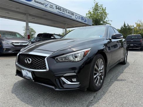 Used 2018 INFINITI Q50 Luxe w/ Essential Package (3.0T Luxe) AWD/4WD image 1