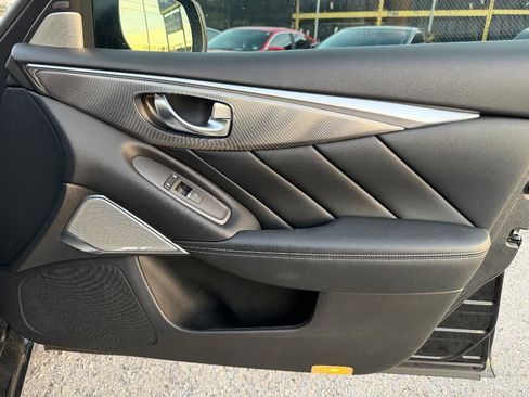Used 2019 INFINITI Q50 Sport image 18