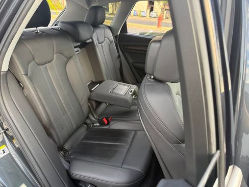 Used 2019 Audi Q5 2.0T Premium Plus w/ Premium Plus Package image 31