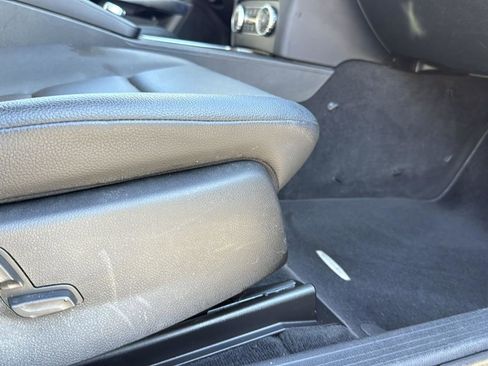 Used 2014 Mercedes-Benz GLK 350 2WD image 25