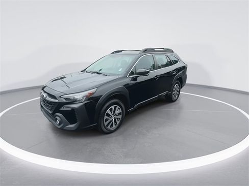 Used 2023 Subaru Outback 2.5i image 4