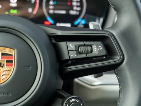 New 2026 Porsche Cayenne E-Hybrid AWD/4WD image 30