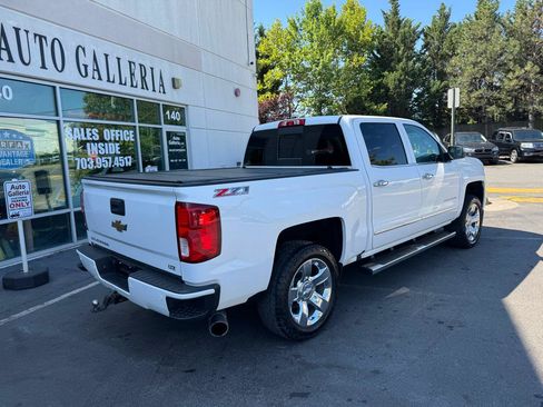 Used 2017 Chevrolet Silverado 1500 LTZ Z71 w/ LTZ Plus Package AWD/4WD image 14