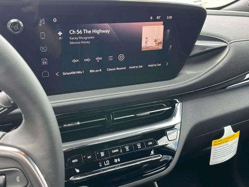 New 2026 Buick Envista Avenir FWD image 28
