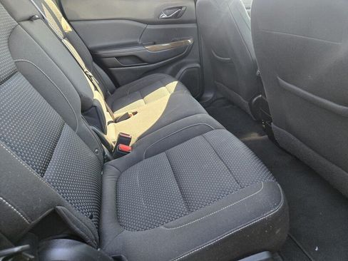 Used 2020 GMC Acadia SLE FWD image 5