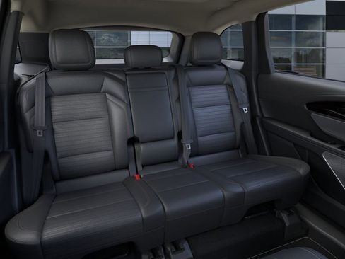 New 2026 Lincoln Nautilus Reserve image 33