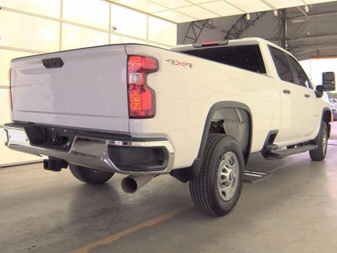 Used 2024 Chevrolet Silverado 2500 W/T w/ WT/CX Safety Package AWD/4WD image 3