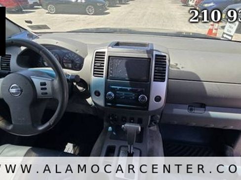 Used 2012 Nissan Frontier SV AWD/4WD image 18
