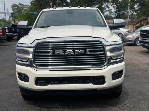 Used 2021 RAM 2500 Laramie AWD/4WD image 3