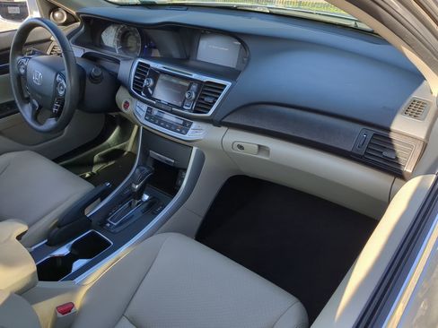 Used 2014 Honda Accord EX-L image 13
