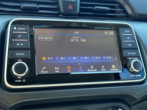 Used 2024 Nissan Versa S w/ S Plus Package image 6