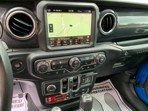Used 2023 Jeep Wrangler Unlimited Rubicon 392 w/ Trailer Tow Package AWD/4WD image 26