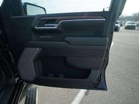 Used 2024 Chevrolet Silverado 1500 High Country image 22
