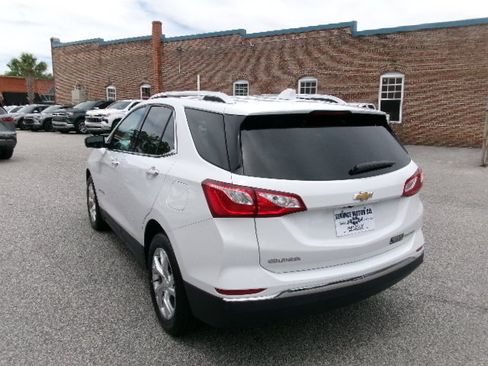 Used 2021 Chevrolet Equinox Premier FWD image 5