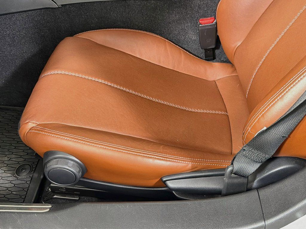 Used 2022 MAZDA MX-5 Miata Grand Touring w/ Weather Package RWD image 23
