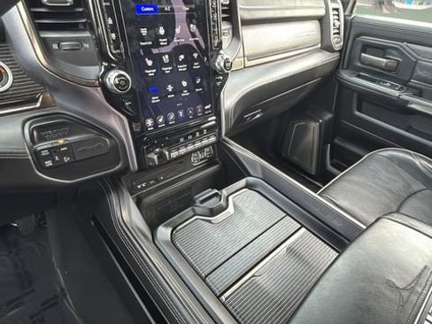 Used 2019 RAM 2500 Limited image 14