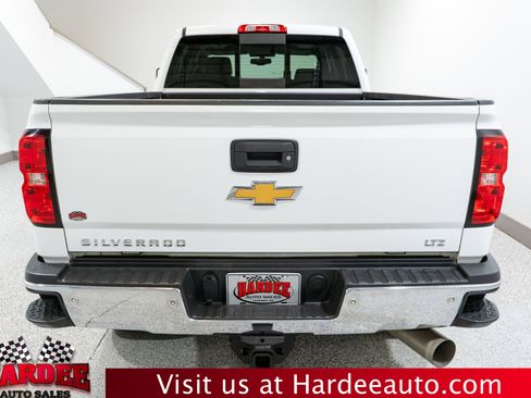 Used 2018 Chevrolet Silverado 2500 LTZ w/ Duramax Plus Package image 4