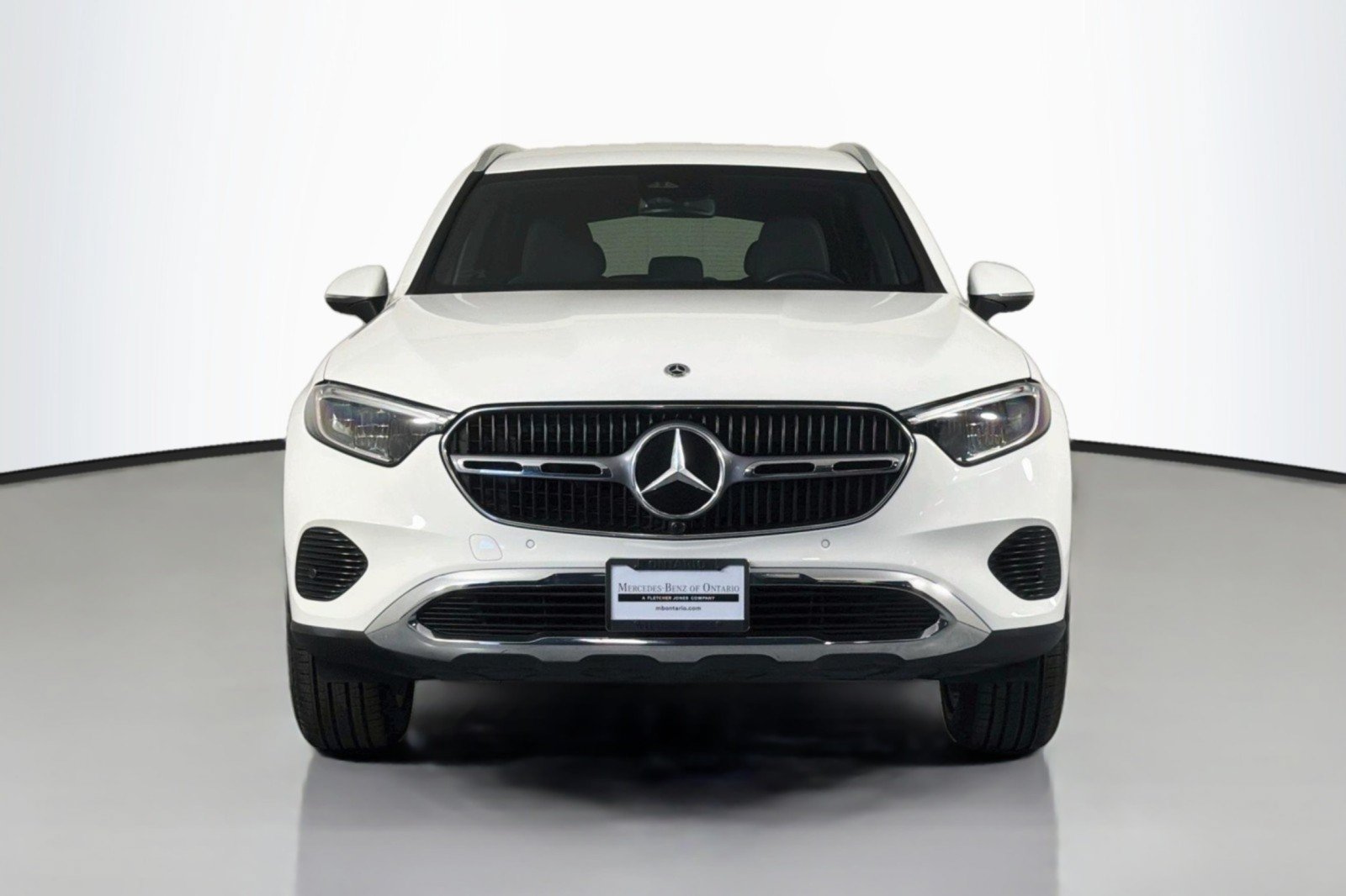 Certified 2024 Mercedes-Benz GLC 300 image 3