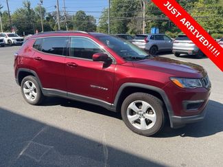 Used 2020 Jeep Compass Latitude w/ Popular Equipment Group image 1
