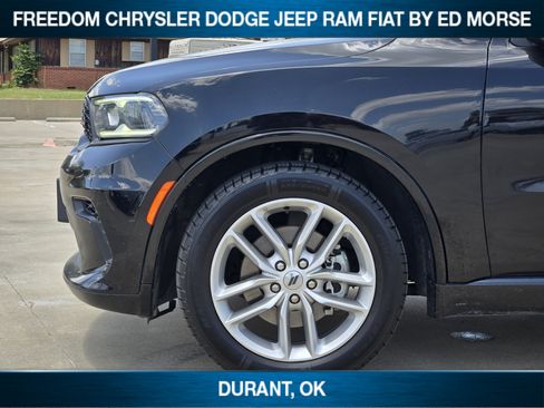 Used 2024 Dodge Durango GT RWD image 6