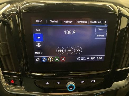 Used 2023 Chevrolet Traverse RS w/ LPO, Floor Liner Package AWD/4WD image 6
