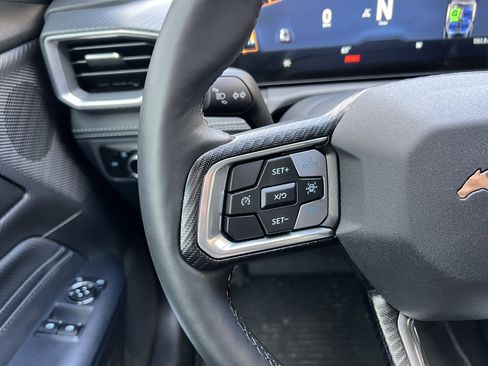 Used 2025 Ford Mustang GT Premium w/ GT Performance Package image 27