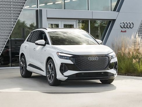 Certified 2024 Audi Q4 e-tron Premium Plus image 2