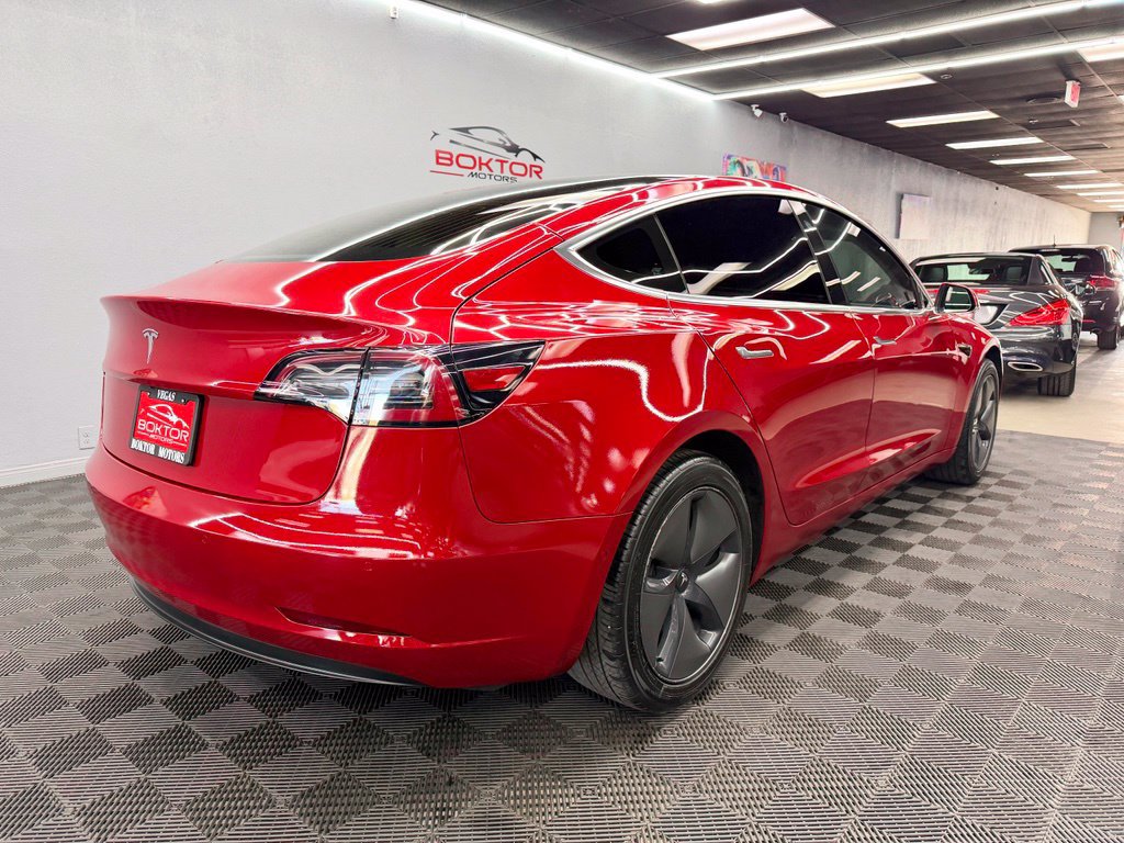 Used 2019 Tesla Model 3 Standard Range RWD image 14