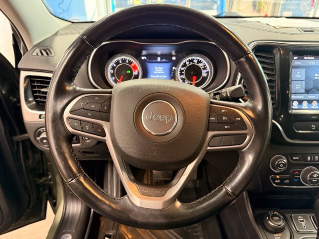 Used 2020 Jeep Cherokee Limited AWD/4WD image 10