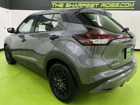 Used 2023 Nissan Kicks S image 7