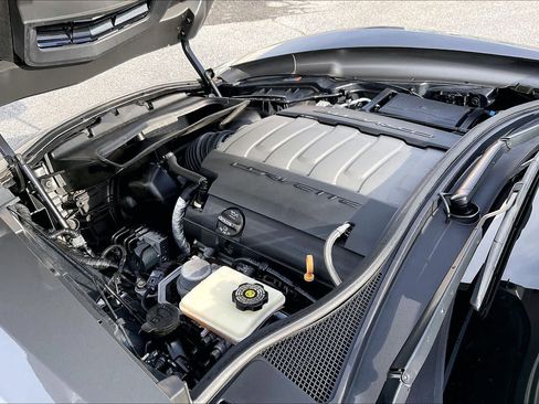 Used 2016 Chevrolet Corvette Stingray Convertible w/ 2LT Preferred Equipment Group image 29