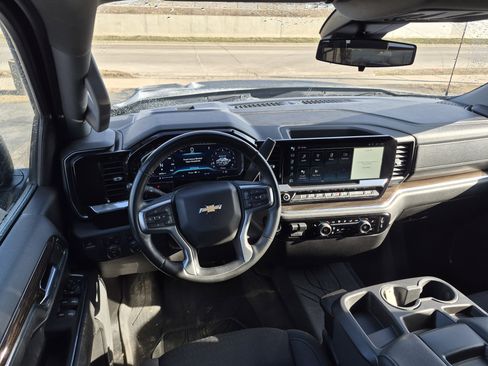 Used 2023 Chevrolet Silverado 1500 LT w/ Max Trailering Package image 17