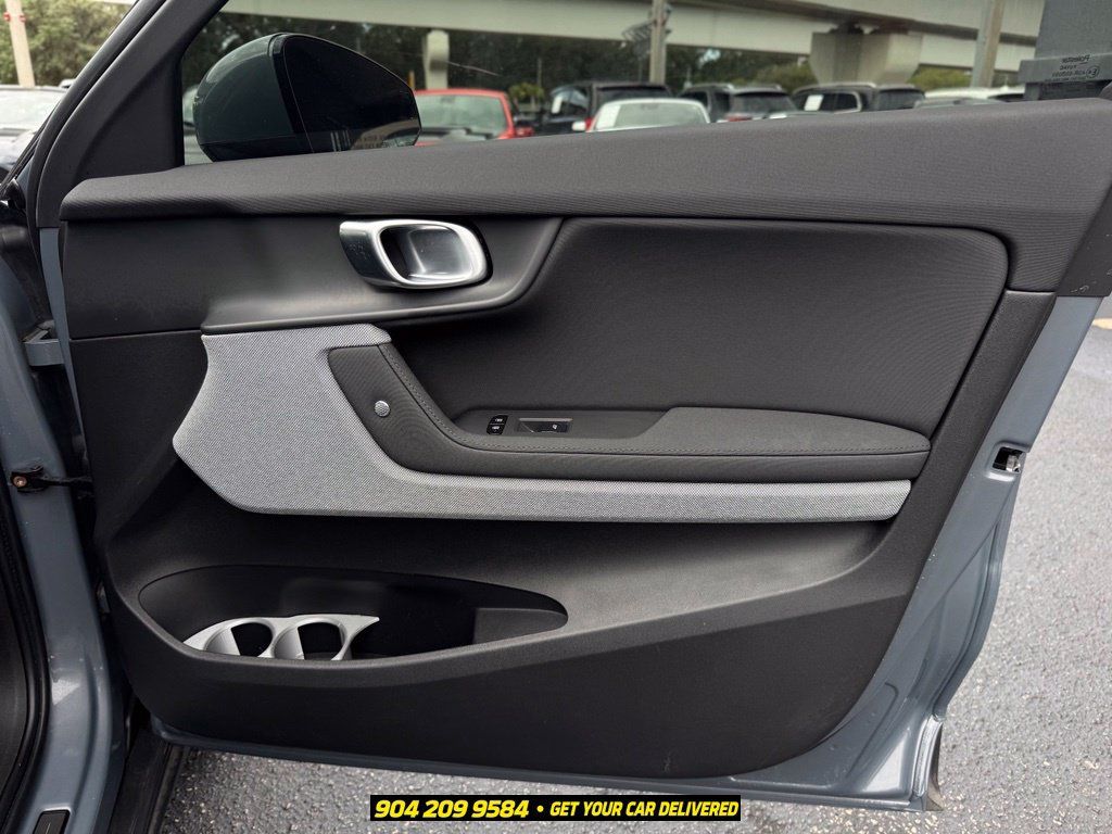 Used 2022 Polestar Polestar 2 w/ Plus Package AWD/4WD image 35