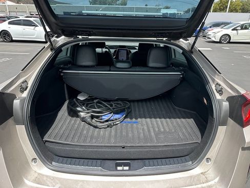 Used 2020 Toyota Prius Prime XLE FWD image 4