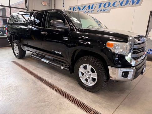 Used 2014 Toyota Tundra SR5 w/ SR5 Upgrade Package AWD/4WD image 2