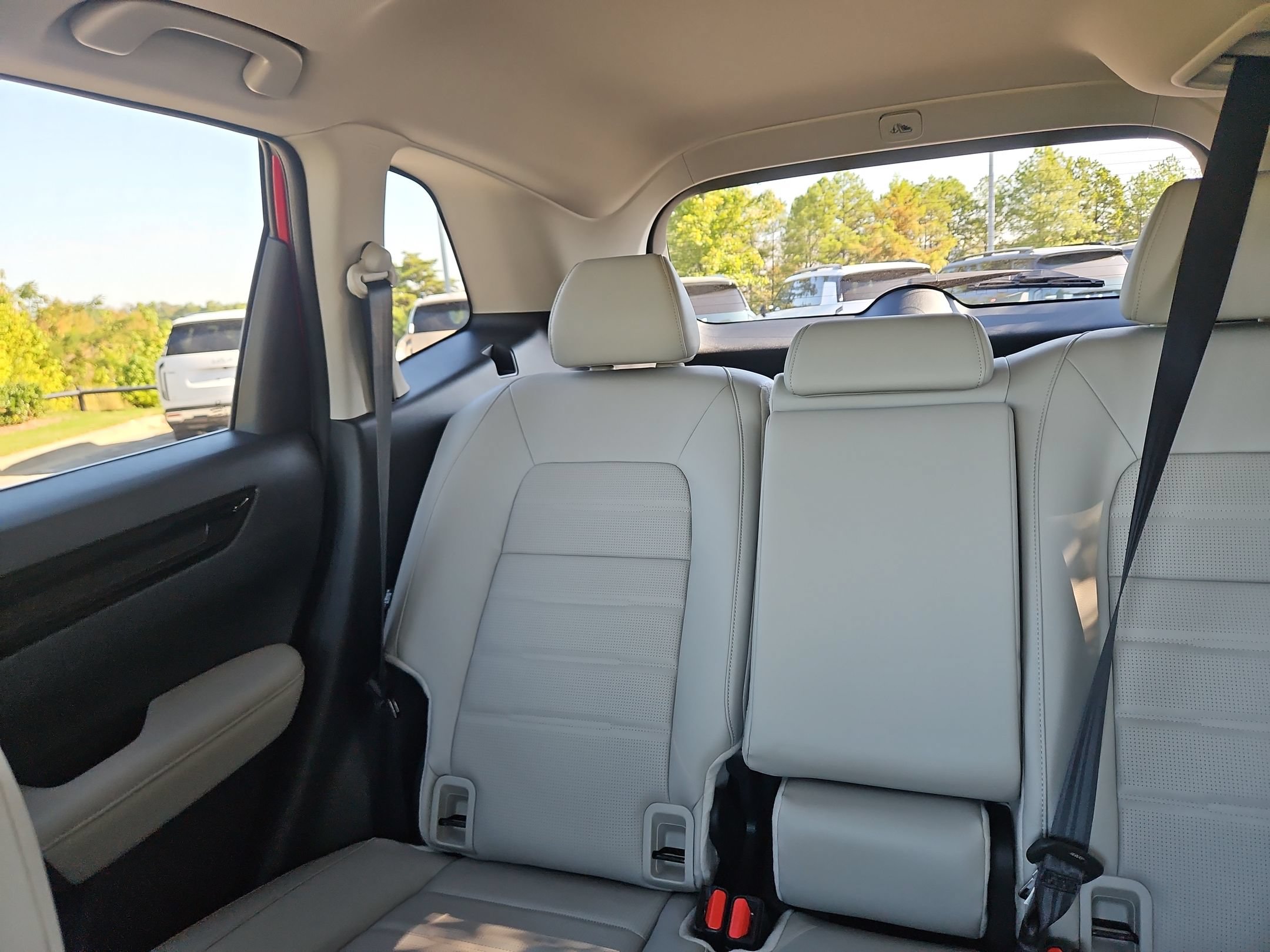 Used 2025 Honda CR-V EX-L image 12