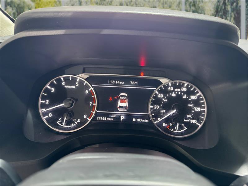 Used 2025 Nissan Rogue S AWD/4WD image 17