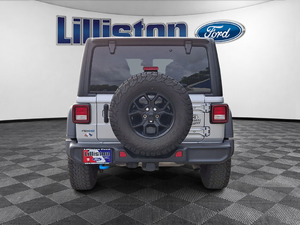 Used 2024 Jeep Wrangler Unlimited AWD/4WD image 5