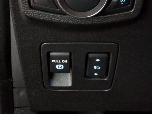 Used 2019 Ford Expedition Limited w/ Equipment Group 302A image 24