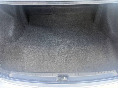 Used 2010 Toyota Yaris Sedan FWD image 20